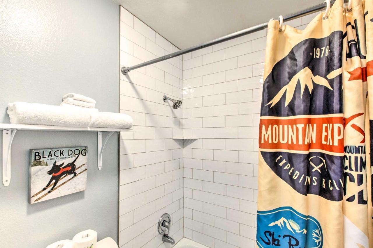 Main St Red River Ski Condo With Mountain View! Kültér fotó